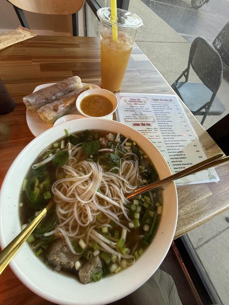 Thành Tâm Sandwiches and Treats