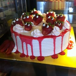 Bread Garden - Strawberry faces on the cake