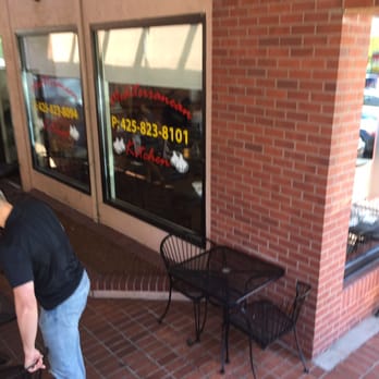 Mediterranean Kitchen - Outside has some seating - Mediterranean Near Me - Kirkland, Washington Mediterranean Kitchen - Outside has some seating - Mediterranean Near Me - Kirkland, Washington