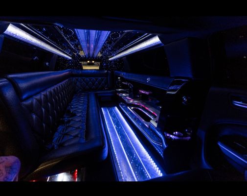 Limos - Ride in style with M&M Austin Limousines! Whether it is for your wedding, prom, birthday party or any special event, we can help. Limos - Ride in style with M&M Austin Limousines! Whether it is for your wedding, prom, birthday party or any special event, we can help.