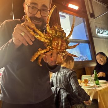 Cervejaria Ramiro - Crab - Seafood Near Me - Lisbon, 11