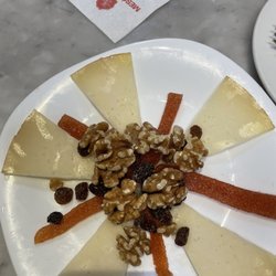 Mesón Martin - Local cheese