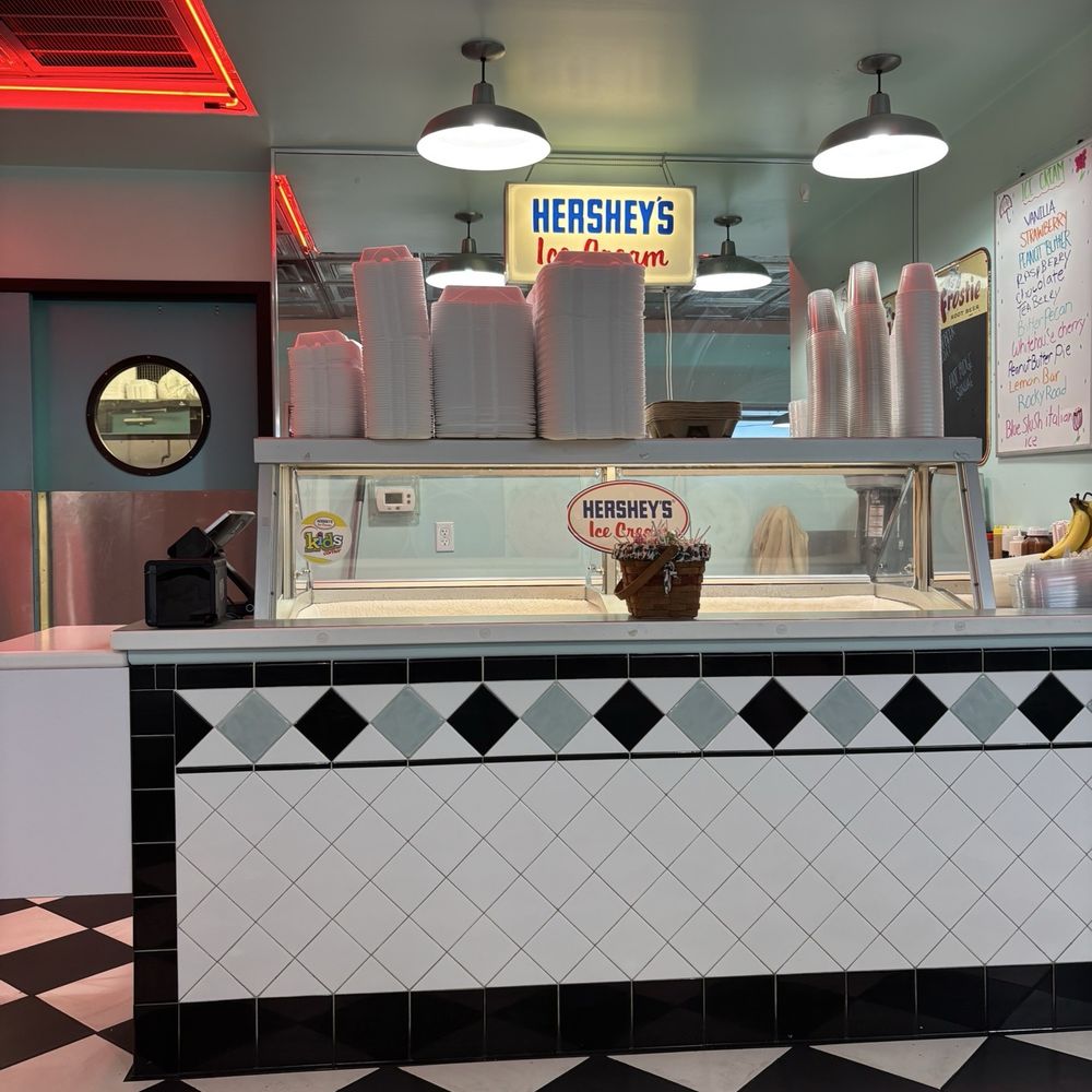 Bing's Diner - Ice cream area - Diners Near Me - Burnham, Pennsylvania