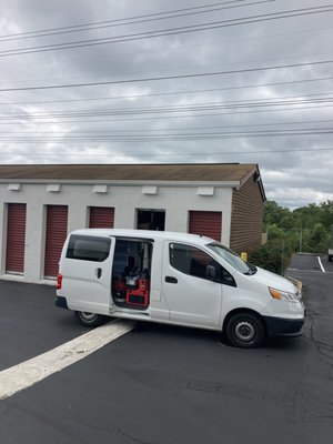 Mr Main Drain & Plumbing Services Logo