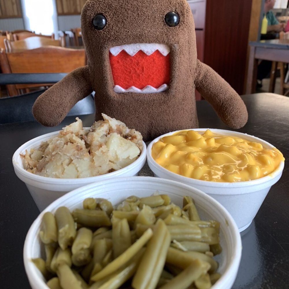 Fried Potatoes, Mac and Cheese and Green Beans Fried Potatoes, Mac and Cheese and Green Beans