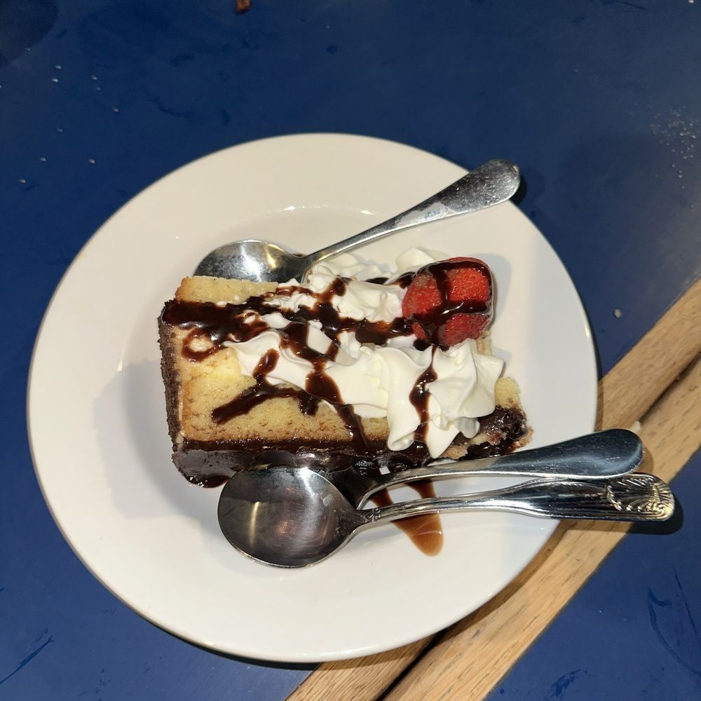 Boston Sail Loft - Boston cream pie - Bars Near Me - Boston, Massachusetts Boston Sail Loft - Boston cream pie - Bars Near Me - Boston, Massachusetts