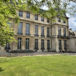 Musée Picasso - It's kind of hidden but this garden is a nice, quiet feature of the museum.  Enjoy it!