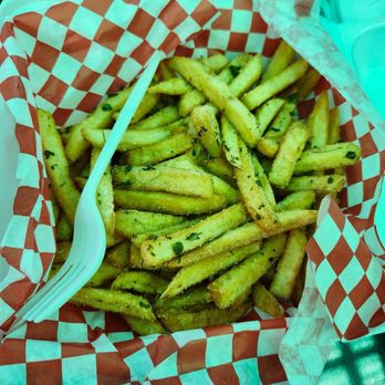 Guppys - Garlic Duck Fat fries - Food Trucks Near Me - Austin, Texas