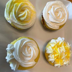 Nicole’s Cakes Plus - Lemon cupcakes with lemon frosting
