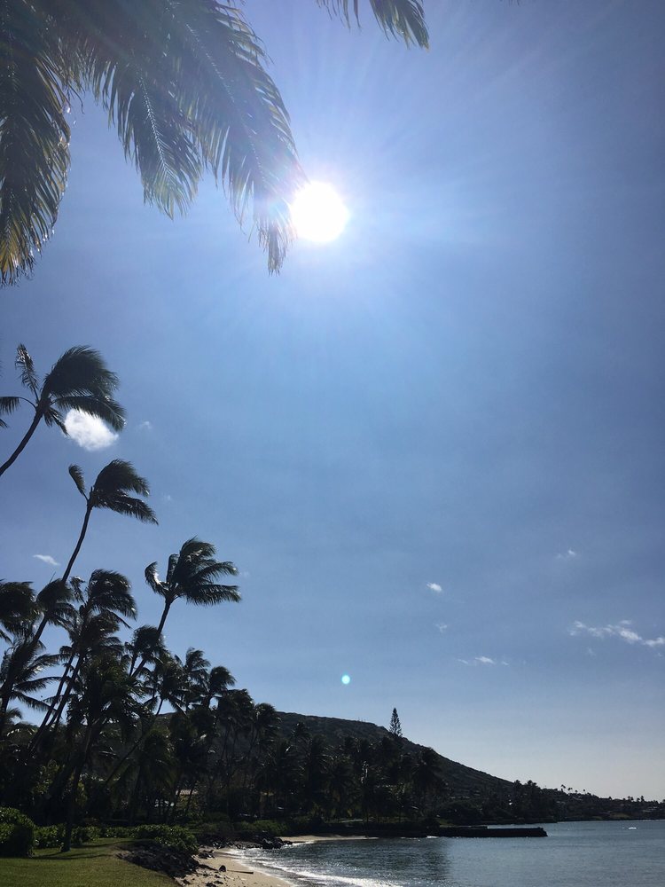 Portlock Beach Logo