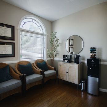 Pristine Dentistry - Our patient waiting area with comfy chairs/pillows! We always offer coffee, tea, and water. - General Dentistry Near Me - Vista, California Pristine Dentistry - Our patient waiting area with comfy chairs/pillows! We always offer coffee, tea, and water. - General Dentistry Near Me - Vista, California