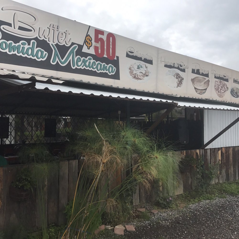 Buffet Comida Mexicana - Outside - Mexican Near Me - Unión de Tula, JAL