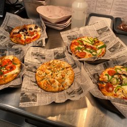 Argent Lakes Pub & Pizzeria