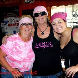 Joni's Food & Spirits - Good friends Good times