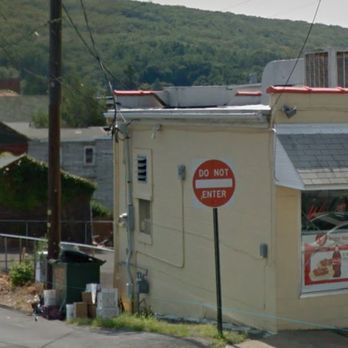 Winkie's Pizza - Gross - Pizza Near Me - Mount Carmel, Pennsylvania Winkie's Pizza - Gross - Pizza Near Me - Mount Carmel, Pennsylvania
