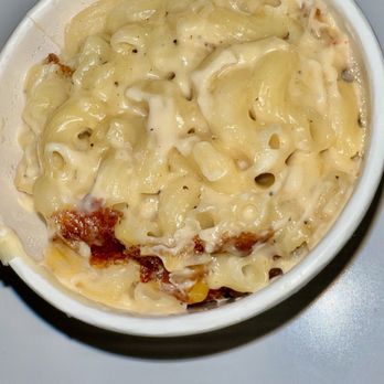 Bludso's BBQ - Mac & Cheese - Half Pint @hybrideater - Barbeque Near Me - Los Angeles, California Bludso's BBQ - Mac & Cheese - Half Pint @hybrideater - Barbeque Near Me - Los Angeles, California