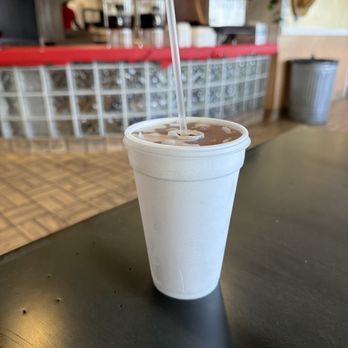 Chicken Coop Country Diner - Iced tea while waiting for my fried chicken dinner. Excited to give it a try! - Breakfast & Brunch Near Me - Corolla, North Carolina