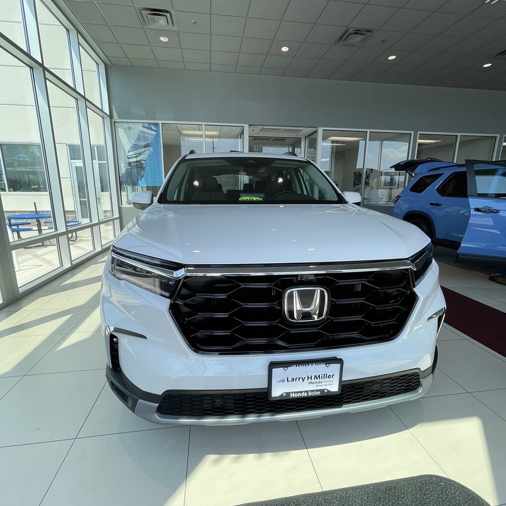 Our beautiful 2023 Honda Pilot Elite Our beautiful 2023 Honda Pilot Elite