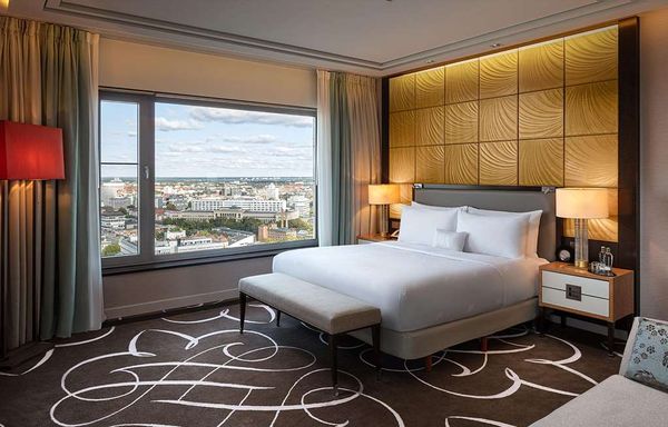 Waldorf Astoria Berlin by null