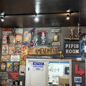 La Bang Bang - Really fun decor - Chicken Wings Near Me - El Paso, Texas La Bang Bang - Really fun decor - Chicken Wings Near Me - El Paso, Texas