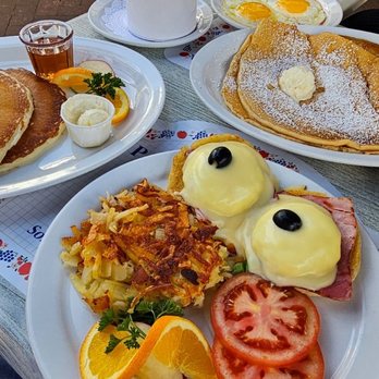 Paula's Pancake House - Eggs Benedict and Dutch Pancakes and Eggs - Breakfast & Brunch Near Me - Solvang, California Paula's Pancake House - Eggs Benedict and Dutch Pancakes and Eggs - Breakfast & Brunch Near Me - Solvang, California