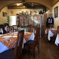 Inside of restaurant~