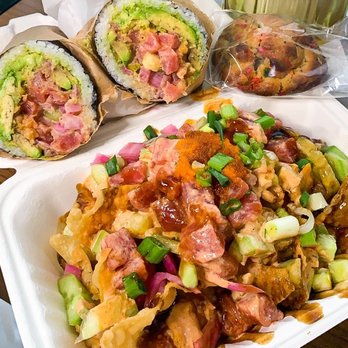 Sushioki - Spicy Tuna Wonton Nachos, Spicy Tuna Roll - Sushi Bars Near Me - Durham, North Carolina