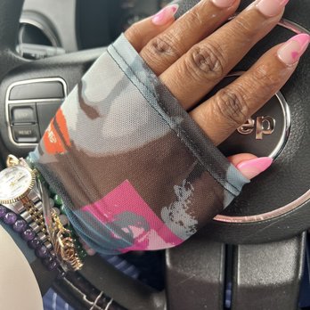 Angel Nails - Nail Salons Near Me - Atlanta, Georgia
