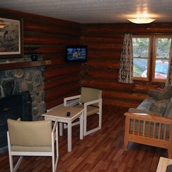 Candlelight Cottages - 2-bedroom log cabin