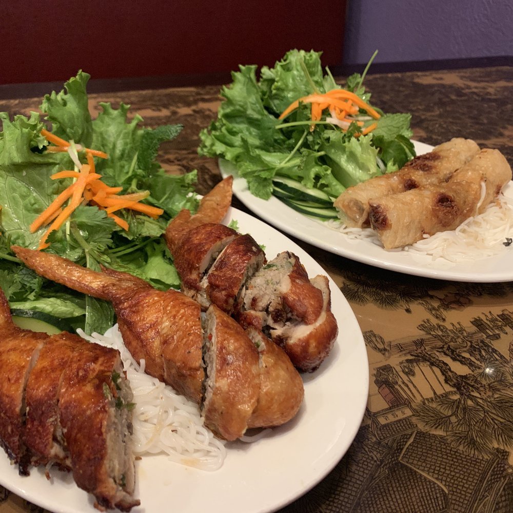 Saigon Landing - Stuffed wings and crunchy rolls - Vietnamese Near Me - Evergreen, Colorado Saigon Landing - Stuffed wings and crunchy rolls - Vietnamese Near Me - Evergreen, Colorado