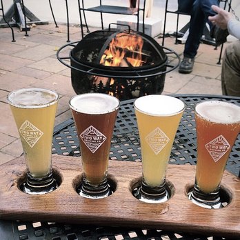 Two Way Brewing Company - Have you seen a cuter flight? - Breweries Near Me - Beacon, New York