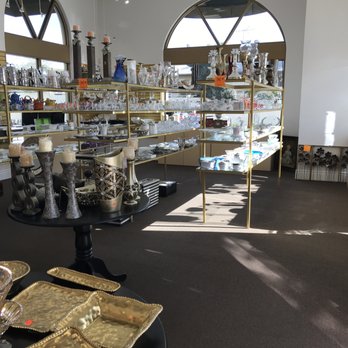 Royal Gifts - Gift Shops Near Me - Glendale, California Royal Gifts - Gift Shops Near Me - Glendale, California