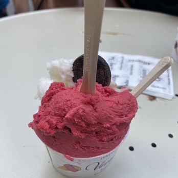 Venchi - Chocolatiers & Shops Near Me - New York, New York