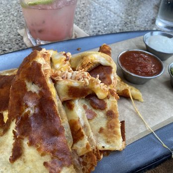 Lazy Dog Restaurant & Bar - Chipotle Chicken Quesadilla happy hour order - New American Near Me - Cerritos, California