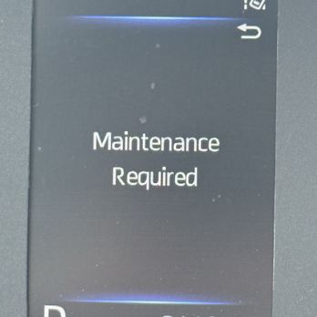 Avis Rent A Car - Maintenance required on rental - Car Rental Near Me - Bakersfield, California Avis Rent A Car - Maintenance required on rental - Car Rental Near Me - Bakersfield, California