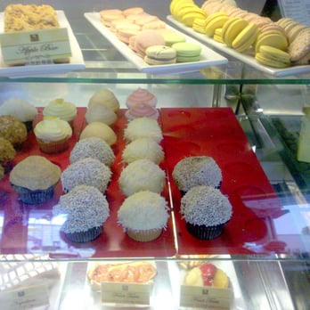 Yellow Vase - Bakery - Bakeries Near Me - Redondo Beach, California