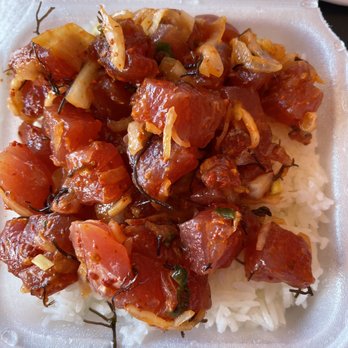 Ono Seafood - #3 Ahi Tuna Poke and rice. So delicious! - Seafood Near Me - Honolulu, Hawaii Ono Seafood - #3 Ahi Tuna Poke and rice. So delicious! - Seafood Near Me - Honolulu, Hawaii
