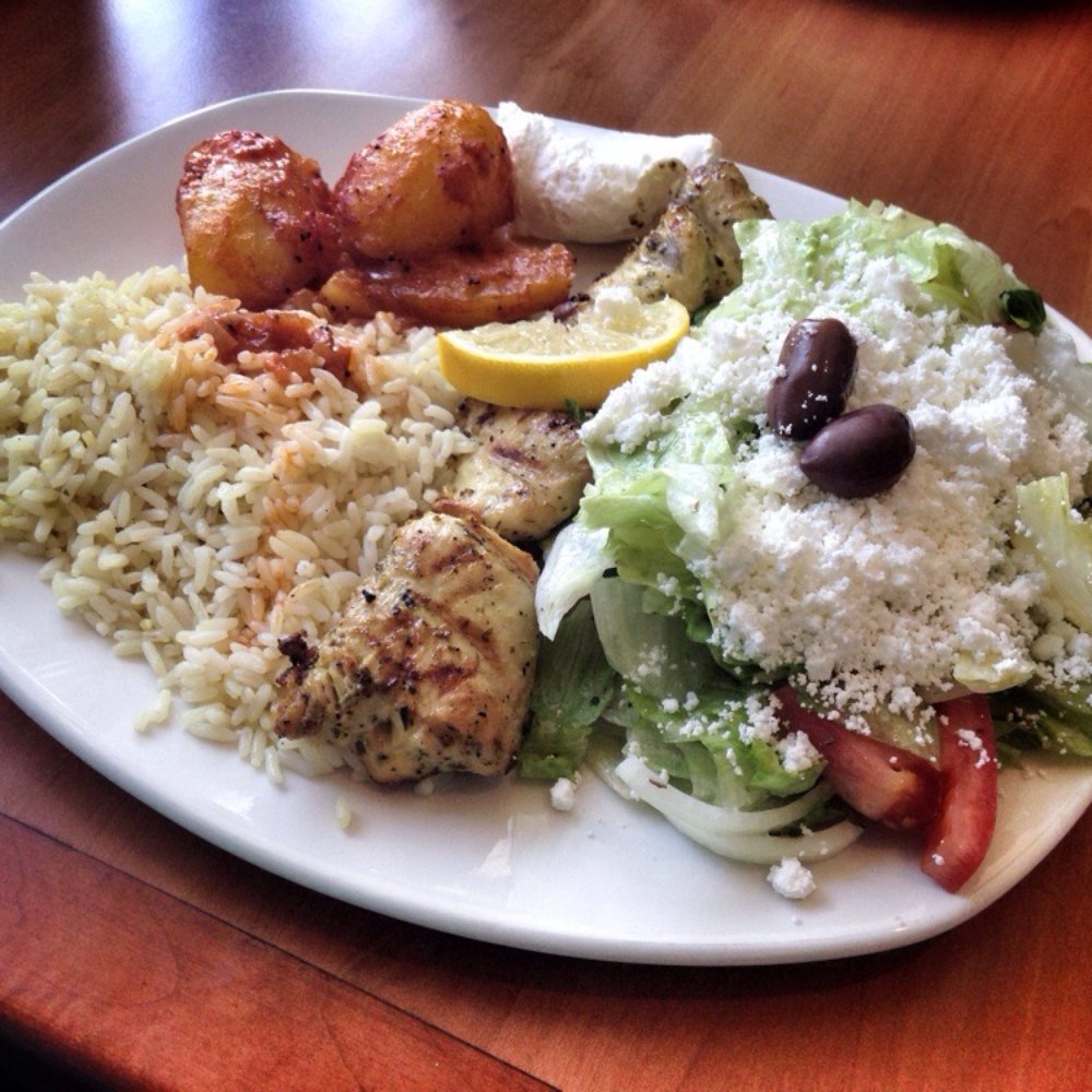 Souvlaki Hut - Chicken souvlaki dinner. Very tasty! It comes with pita bread. - Greek Near Me - Toronto, Ontario