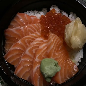 Mama Kim’s - Salmon ikura bowl - Poke Near Me - Honolulu, Hawaii Mama Kim’s - Salmon ikura bowl - Poke Near Me - Honolulu, Hawaii
