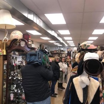 Arlington Heights Antiques - Antiques Near Me - Arlington Heights, Illinois Arlington Heights Antiques - Antiques Near Me - Arlington Heights, Illinois