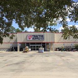Garden Center at Tractor Supply