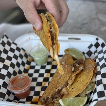 Tacos Los Zacatecanos - Birria tacos - Food Trucks Near Me - Mountain Home, Idaho Tacos Los Zacatecanos - Birria tacos - Food Trucks Near Me - Mountain Home, Idaho