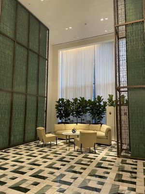 SLS LUX Brickell by null