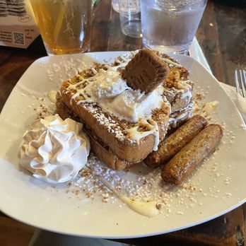 Toast Coffeehouse - French toast biscoff - Coffee & Tea Near Me - Patchogue, New York