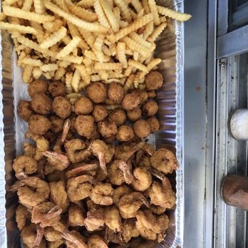 Southern Style Seafood - shrimp fry and pups - Food Trucks Near Me - Porter, Texas