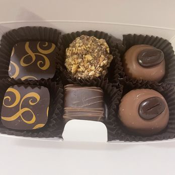 Anette's Chocolates - 6 piece mix in a box including Dark Caramel, Cappuccino and Belmont. - Candy Stores Near Me - Napa, California Anette's Chocolates - 6 piece mix in a box including Dark Caramel, Cappuccino and Belmont. - Candy Stores Near Me - Napa, California