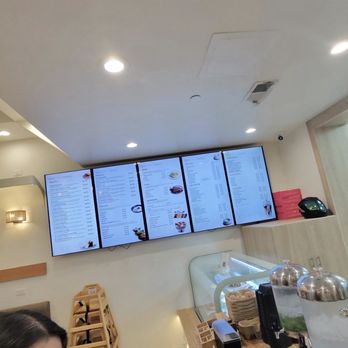 Milk Cake Bakery - Menu - Bakeries Near Me - Bridgeview, Illinois