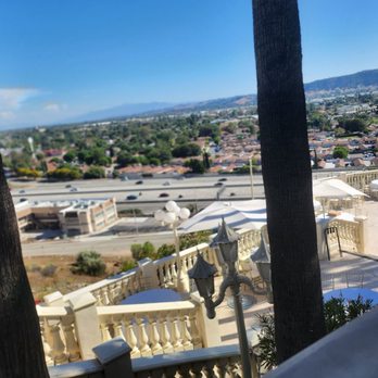 Coco Palm Restaurant - Cuban Near Me - Pomona, California