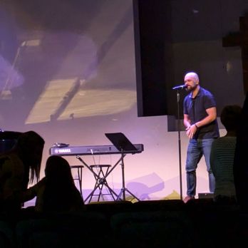 First Baptist Church - Ryan leading worship - Churches Near Me - Taylor, Texas First Baptist Church - Ryan leading worship - Churches Near Me - Taylor, Texas