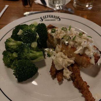 Saltgrass Steak House - Oscar Salmon - Seafood Near Me - Stateline, Nevada